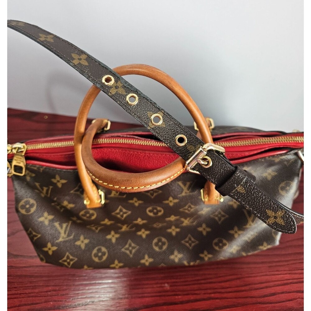 Louis Vuitton Pallas MM Monogram Red Interior Shoulder Bag Authentic - Picture 6 of 16